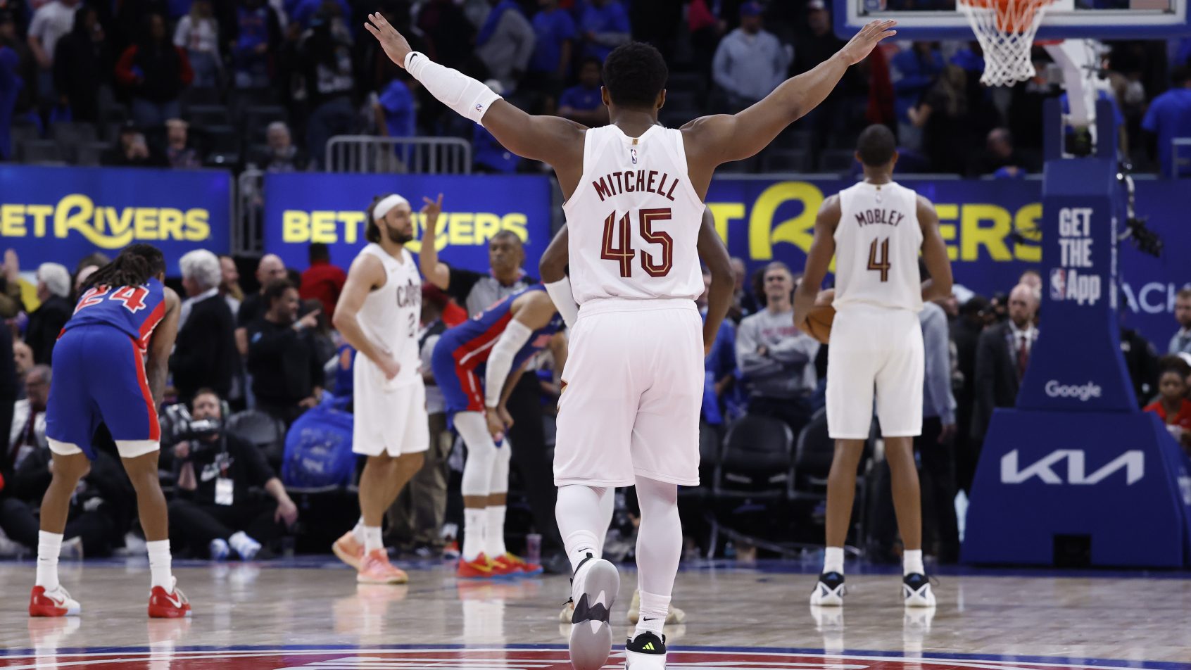 DONOVAN-MITCHELL-JOGADOR-NBA-CLEVELAND-CAVALIERS-CONTRA-DETROIT-PISTONS-PLAYOFFS
