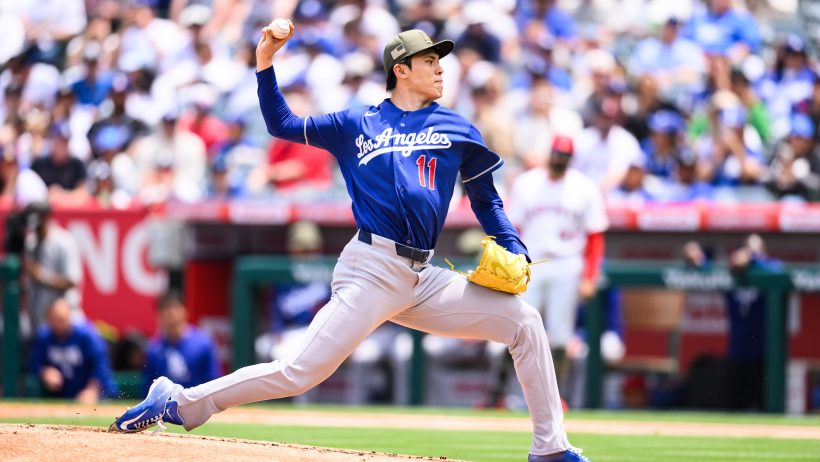 Roki Sasaki pitching for the Dodgers