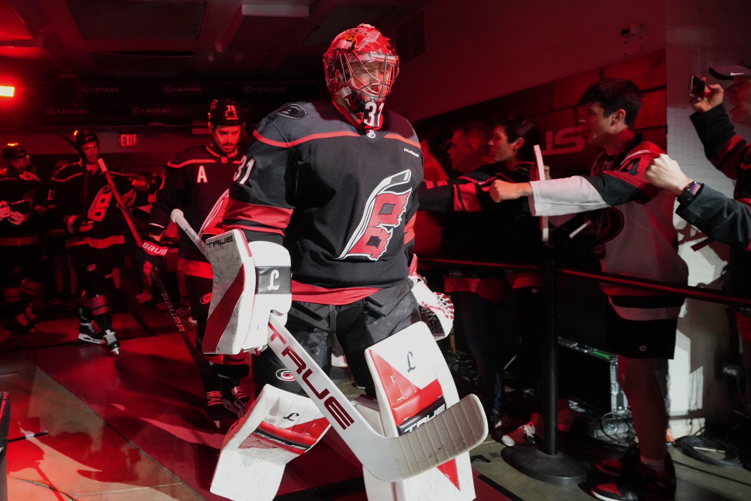 Hurricanes vs Golden Knights Odds, Schedule & Prediction – 2026 Stanley Cup Final