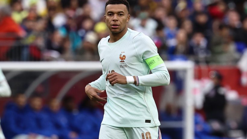 Kylian Mbappe playing for France.