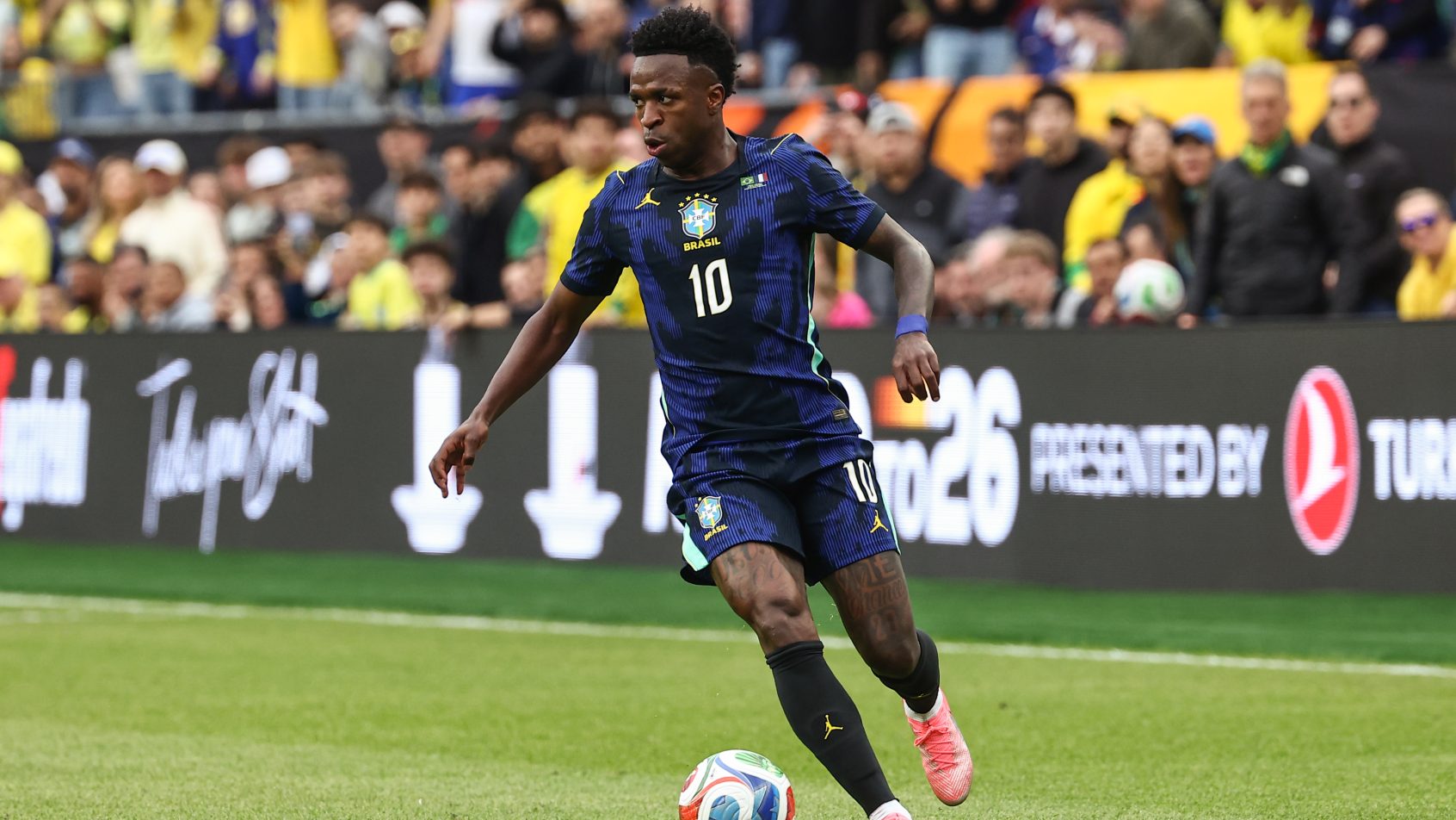 Vinicius Junior playing with Brazil