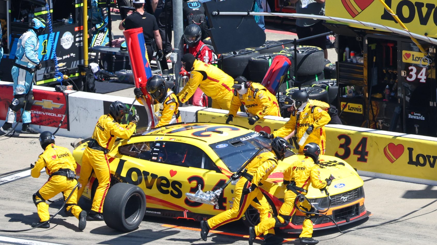 Todd Gilliand in the pits at Kansas Motor Speedway (2026).