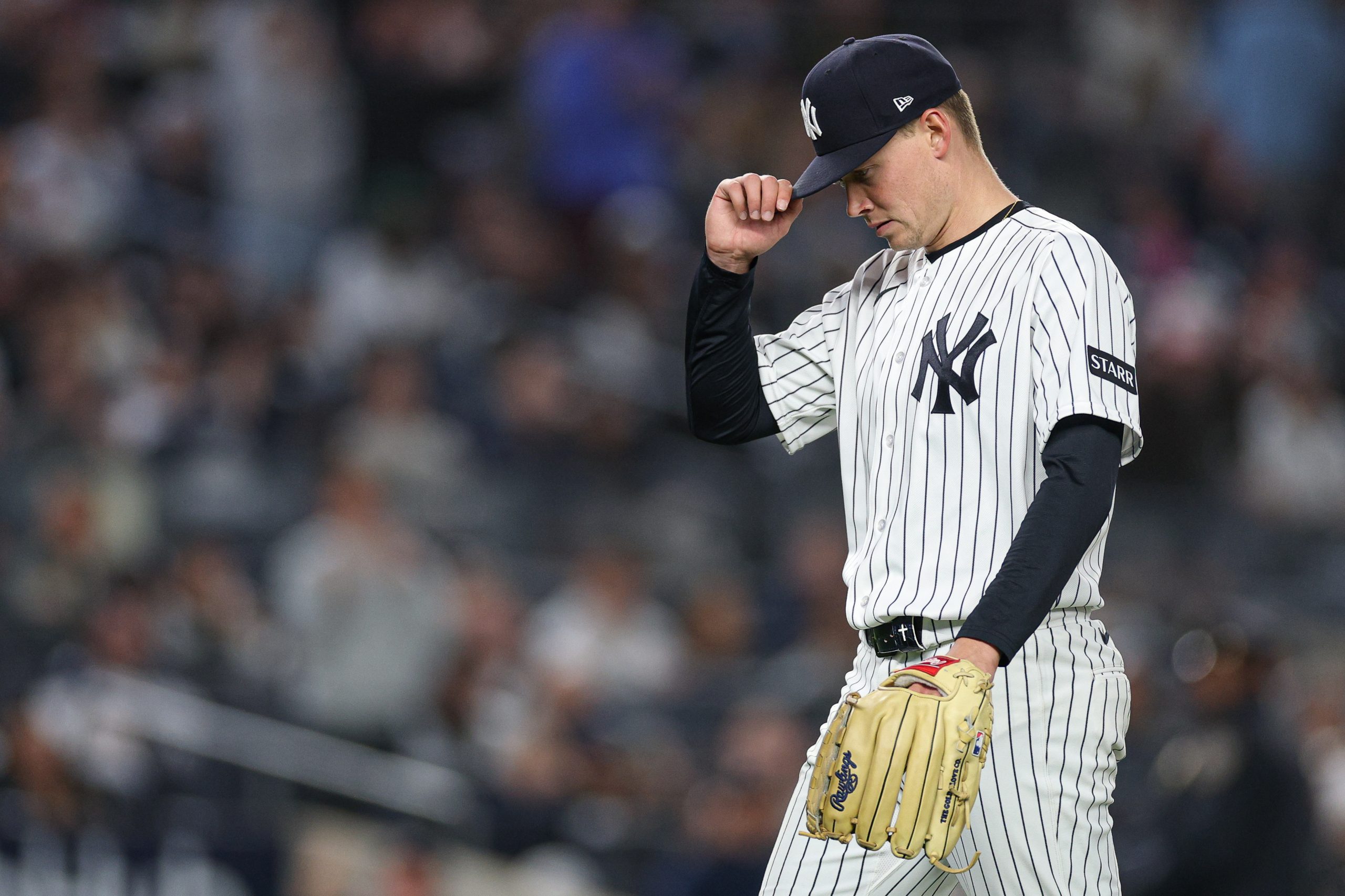 Reds vs Yankees Predictions, Picks & Props to Bet