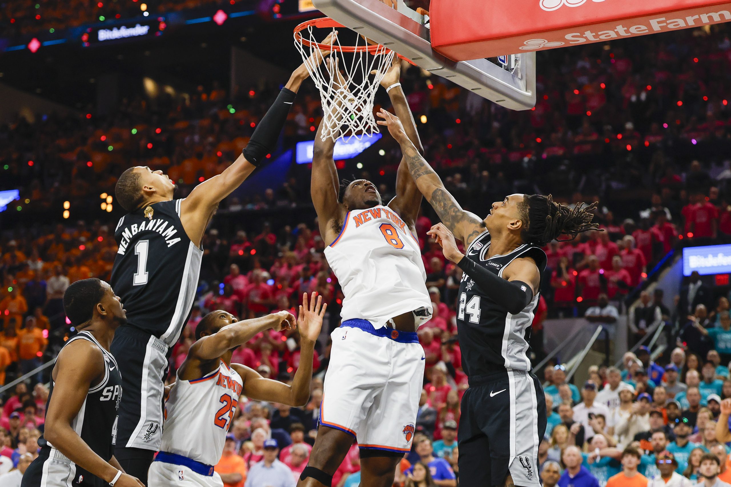 Opening 2027 NBA Championship Odds – Reigning-Champion Knicks Not Among Top-3 Favorites