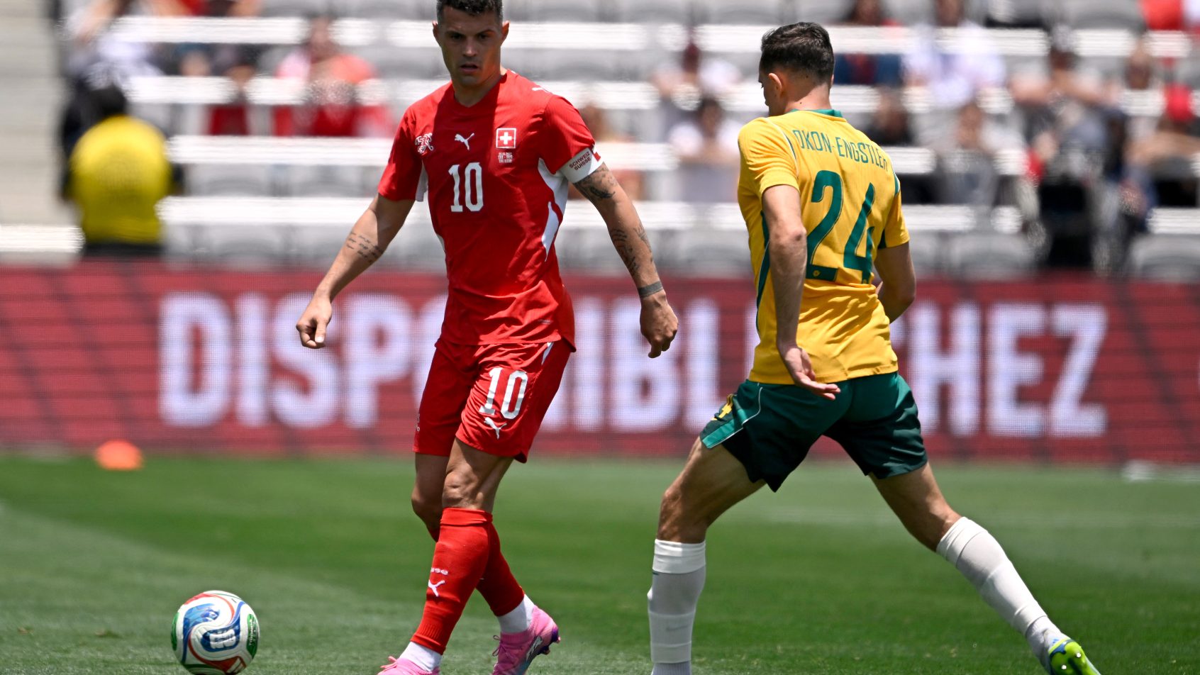 GRANIT-XHAKA-CAMISA-10-DA-SUICA