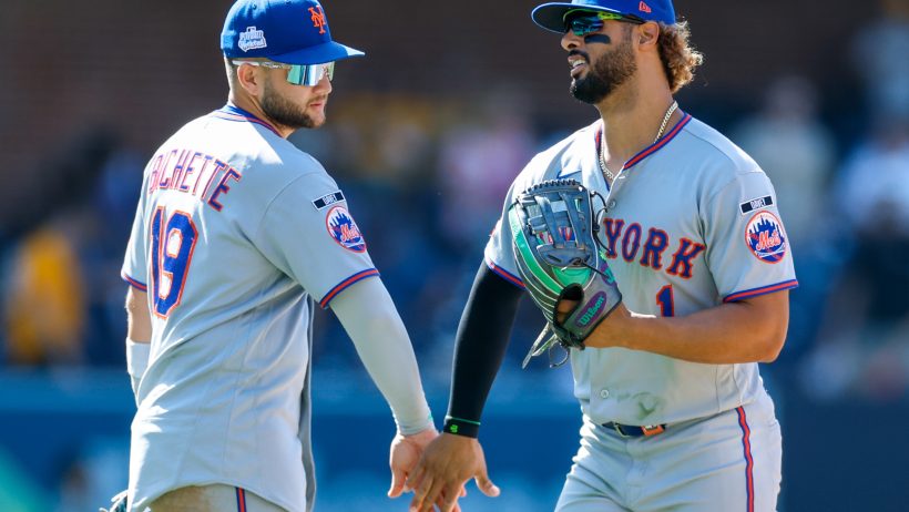 The Mets celebrate a win over the San Diego Padres.