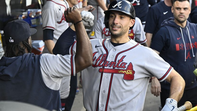 Matt Olson celebrates a home run vs the Mets.