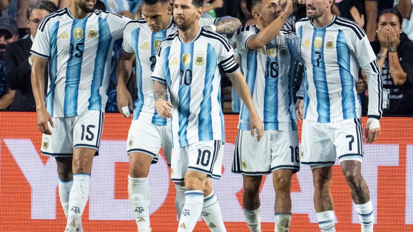 LIONEL-MESSI-E-SELECAO-ARGENTINA-COPA-DO-MUNDO