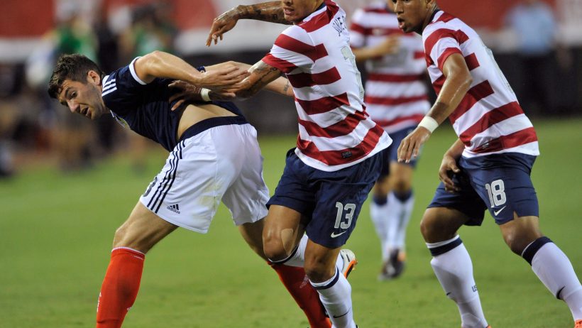 TERRENCE-BOYD-ZAGUEIRO-ESCOCIA