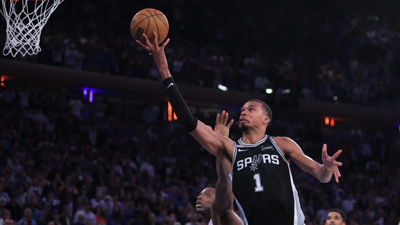 Victor Wembanyama drives to the hoop in an NBA Finals game versus the Knicks.