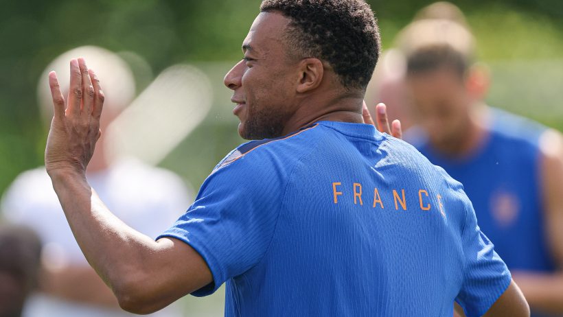 KYLIAN-MBAPPE-EM-TREINO-DA-FRANCA-COPA-DO-MUNDO