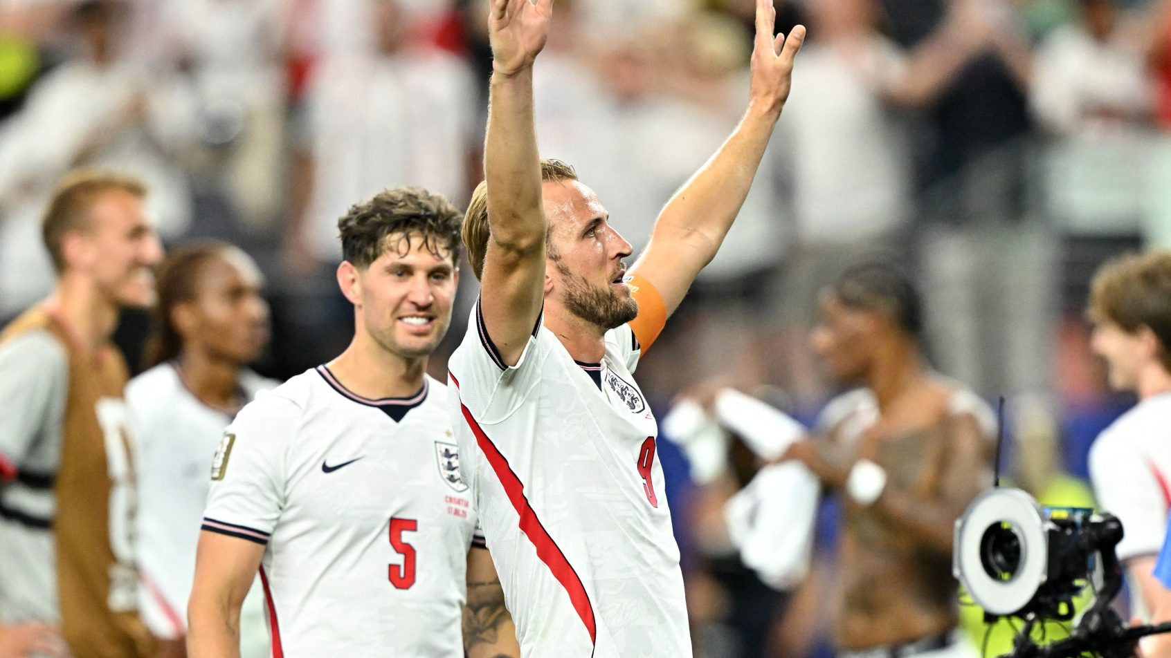 HARRY-KANE-CELEBRA-VITORIA-INGLATERRA-COPA-DO-MUNDO