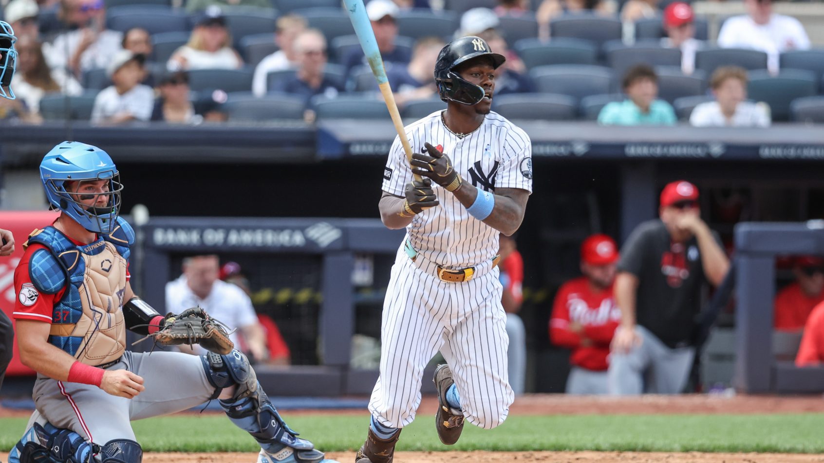 Jazz Chisholm Jr. smacks a hit versus the Cincinnati Reds.