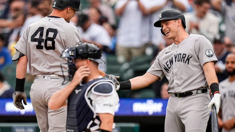 The Yankees celebrate a home run vs the Tigers in Detroit.