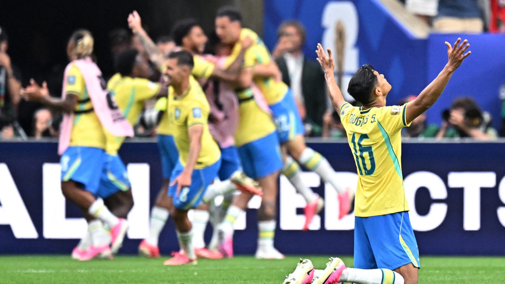Brazil's Gabriel Martinelli celebrating a goal