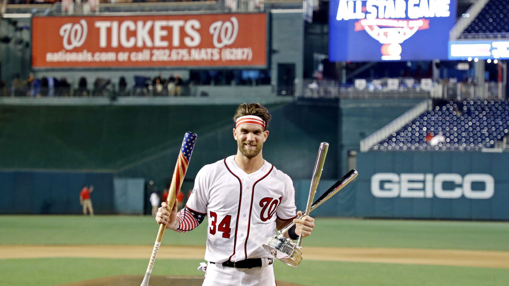 Washington Nationals right fielder Bryce Harper poses after winning 2018 HR Derby