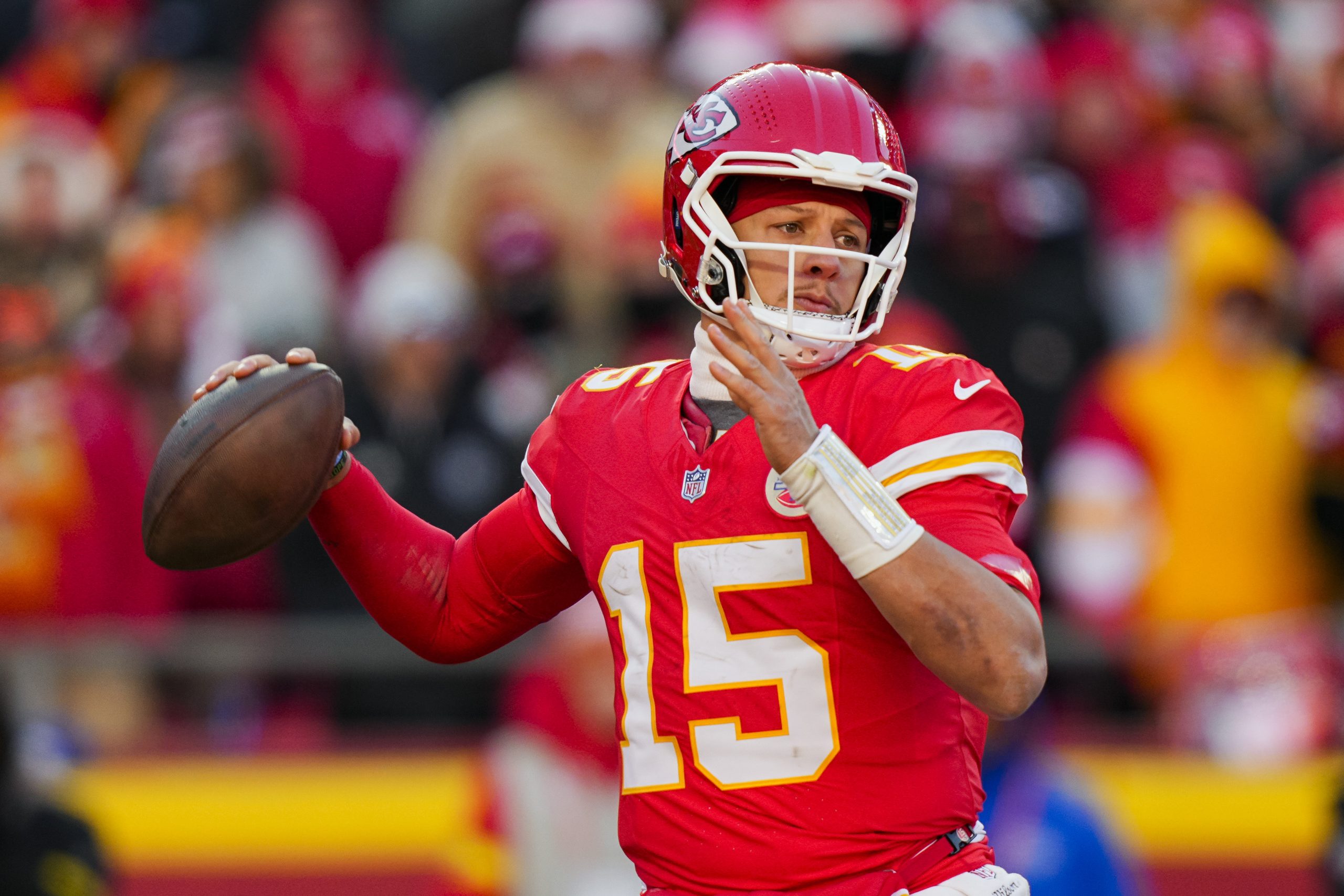 What Are Mahomes' Odds to Start, Win MVP After Injury Update?