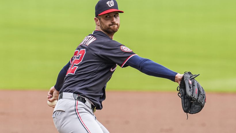 Foster Griffin throwing pitch