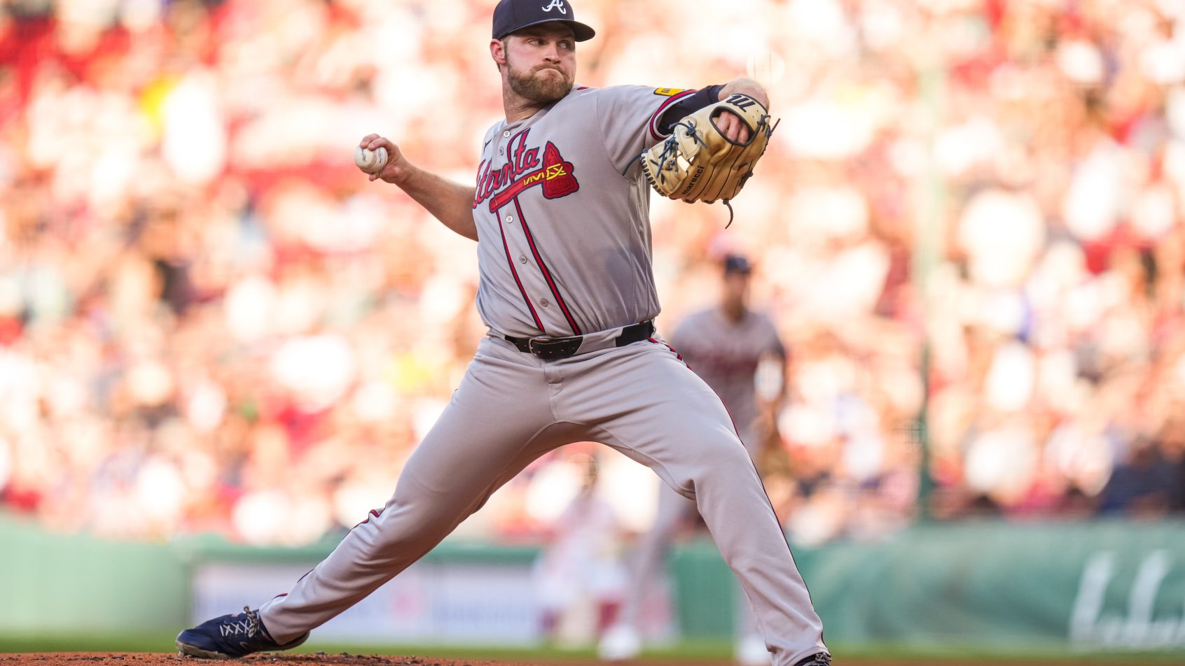 Bryve Elder throws pitch