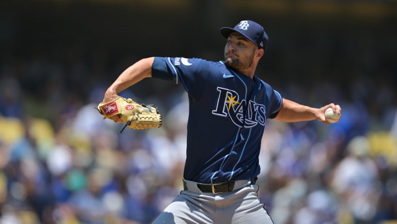 Shane McClanahan delivers a pitch versus the Dodgers.