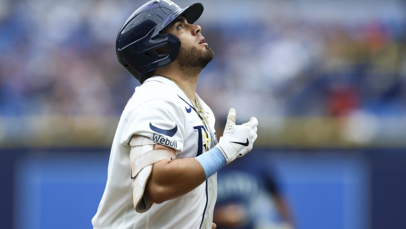 Jonathan Aranda running basepaths
