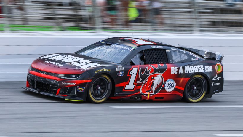 Ross Chastain on-track in Atlanta (2026).