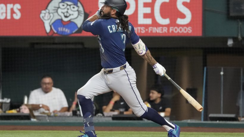 J.P. Crawford swing