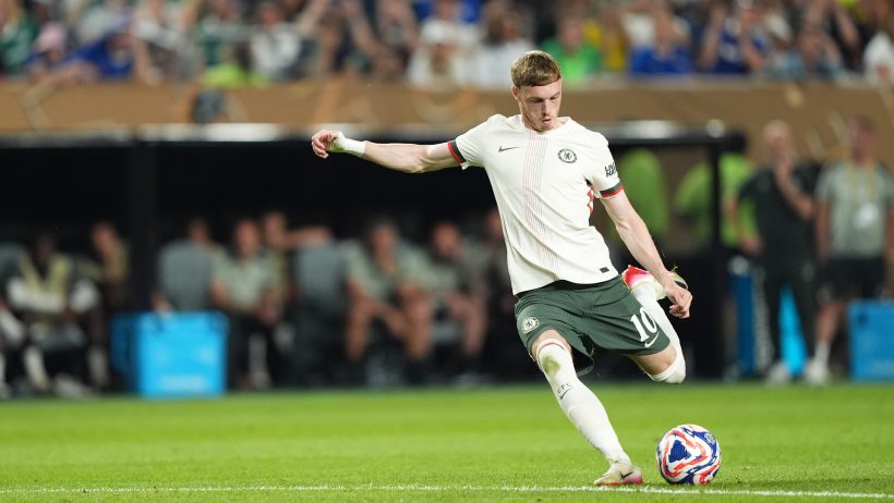 Cole Palmer playing for Chelsea in the 2025 FIFA Club World Cup.