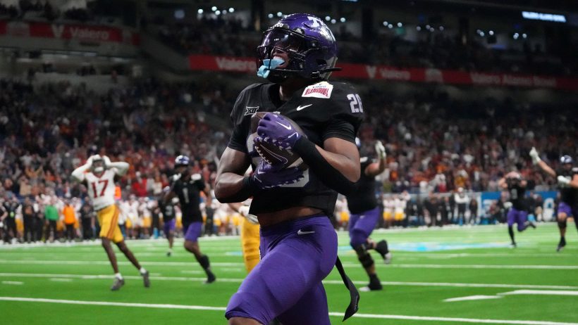 Jeremy Payne strolls into the endzone for a TCU touchdown.