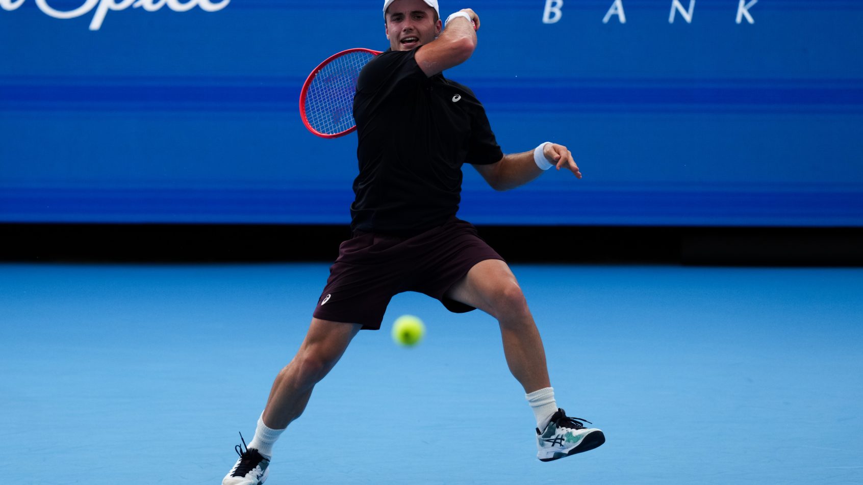 Arthur Fery forehand return