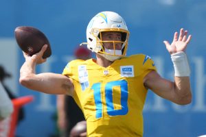 Prediction, Betting Splits & Who’s Playing in 49ers vs Chargers (Aug 20)