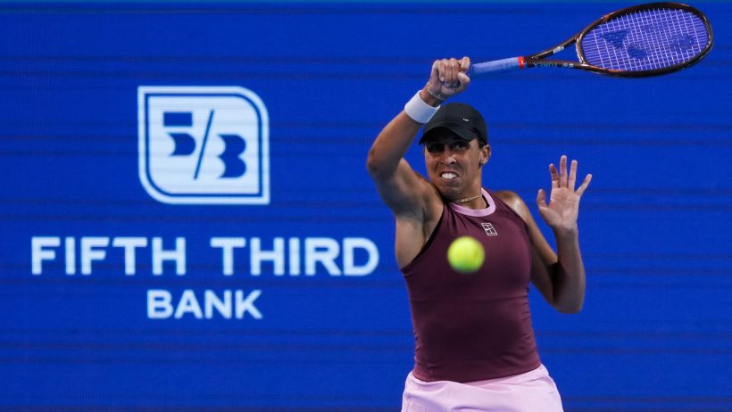 Madison Keys forehand return.