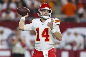 Predictions, Lines & Splits for Seahawks/Chiefs: Taking the Over with Garrett Nussmeier