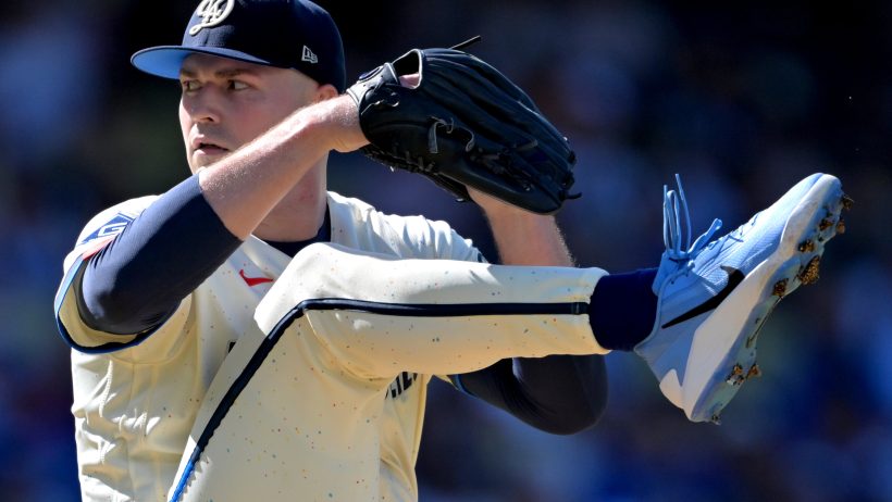 Tarik Skubal windup to pitch
