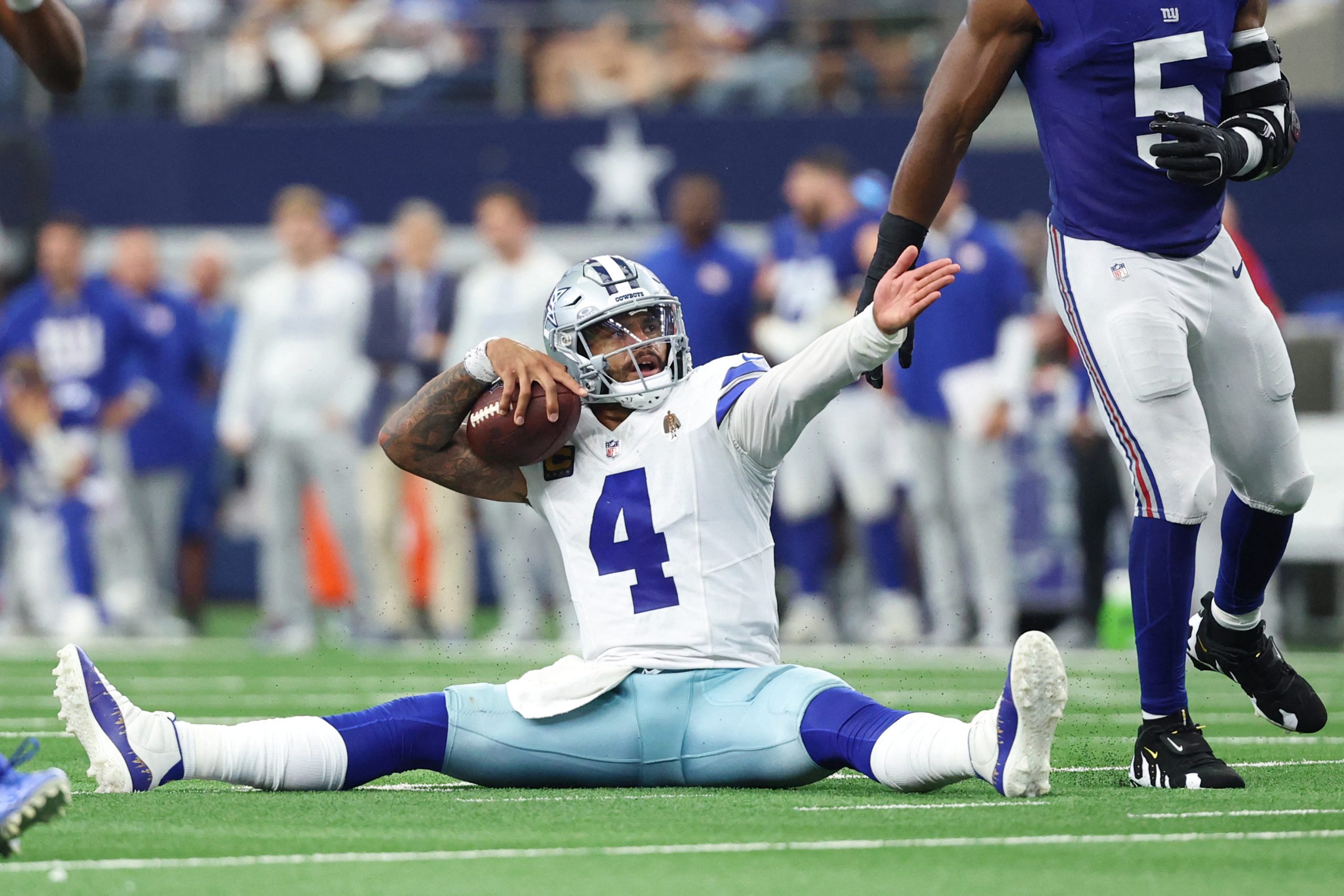 Final Picks for Cowboys vs Giants on SNF - Best Moneyline Prediction & Price