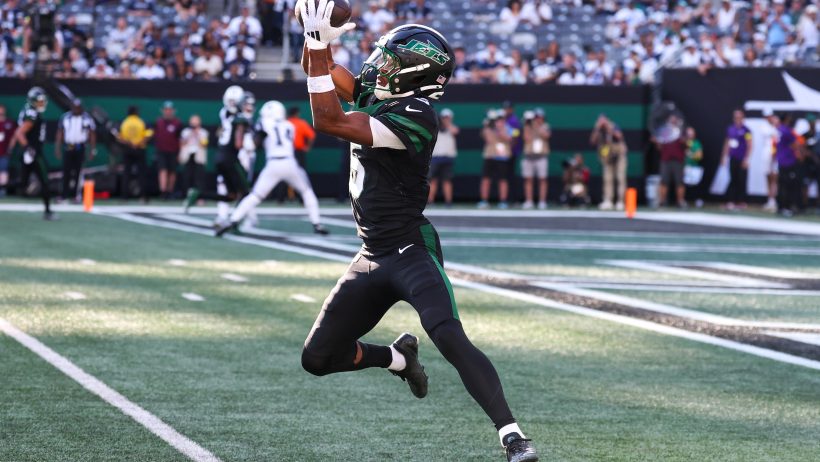 Garrett Wilson playing for the New York Jets.