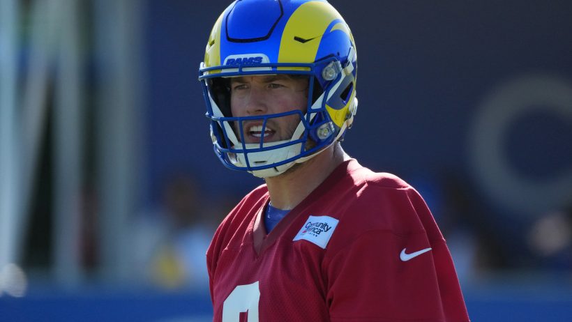 MATTHEW-STAFFORD-CAMP-TRAINING-LOS-ANGELES-RAMS
