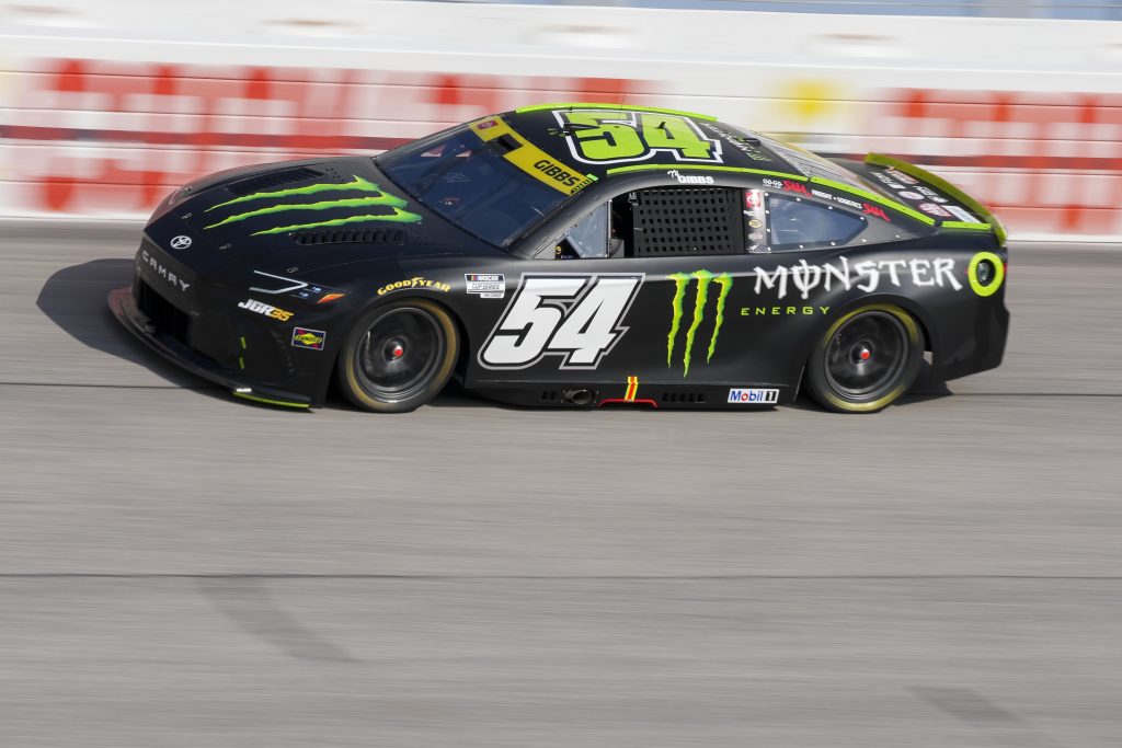NASCAR Enjoy Illinois 300 Predictions, Odds & Start Time at Gateway (Sunday, Sept. 13)