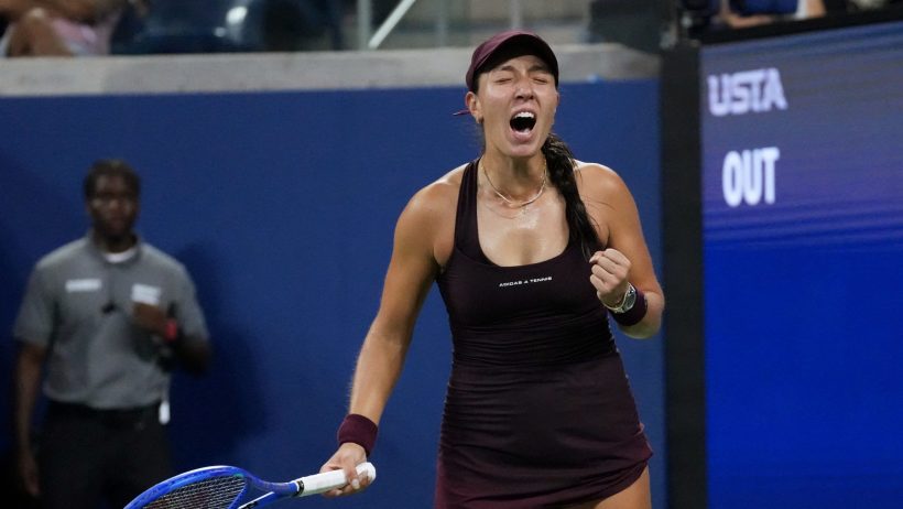 Jessica Pegula celebrates after a US Open victory.