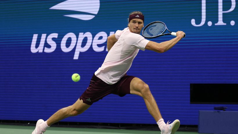 Alexander Zverev playing in the 2026 US Open.
