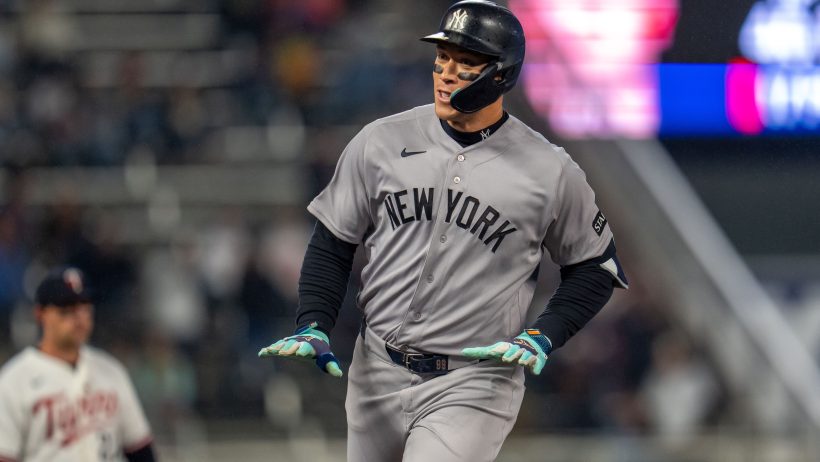 Aaron Judge home run trot