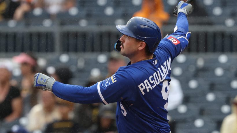 Vinnie Pasquantino slugs a home run vs the Pirates.