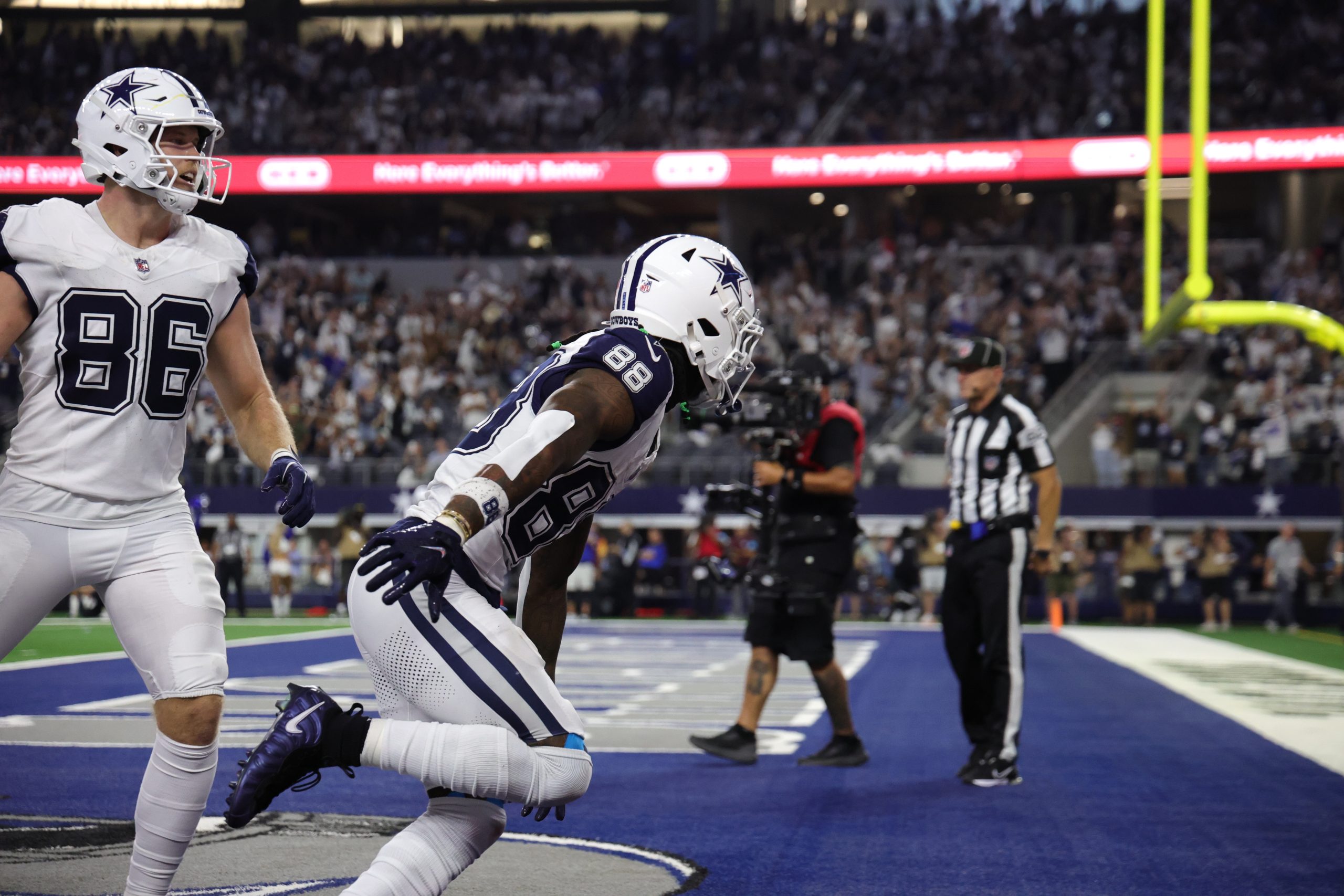 NFL Week 3 Over/Under Picks – Predictions for Every Game from Model That’s +3.09 Units