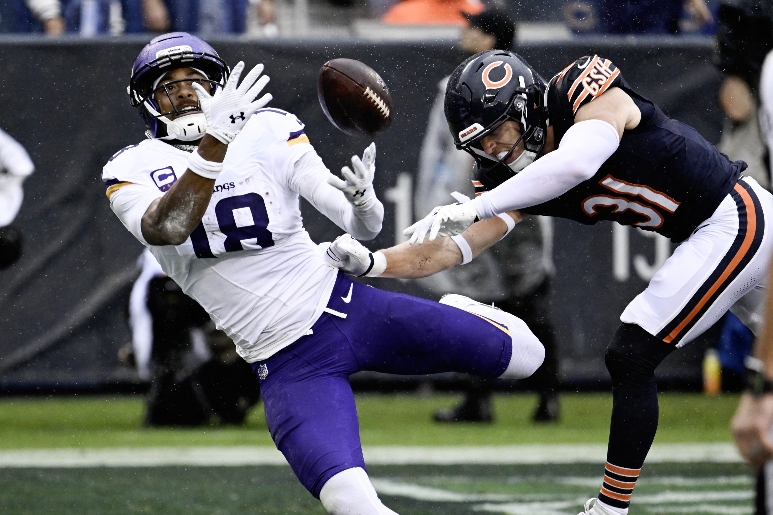 Best Bets, Picks & Predictions for Vikings vs Buccaneers (Sep 27)