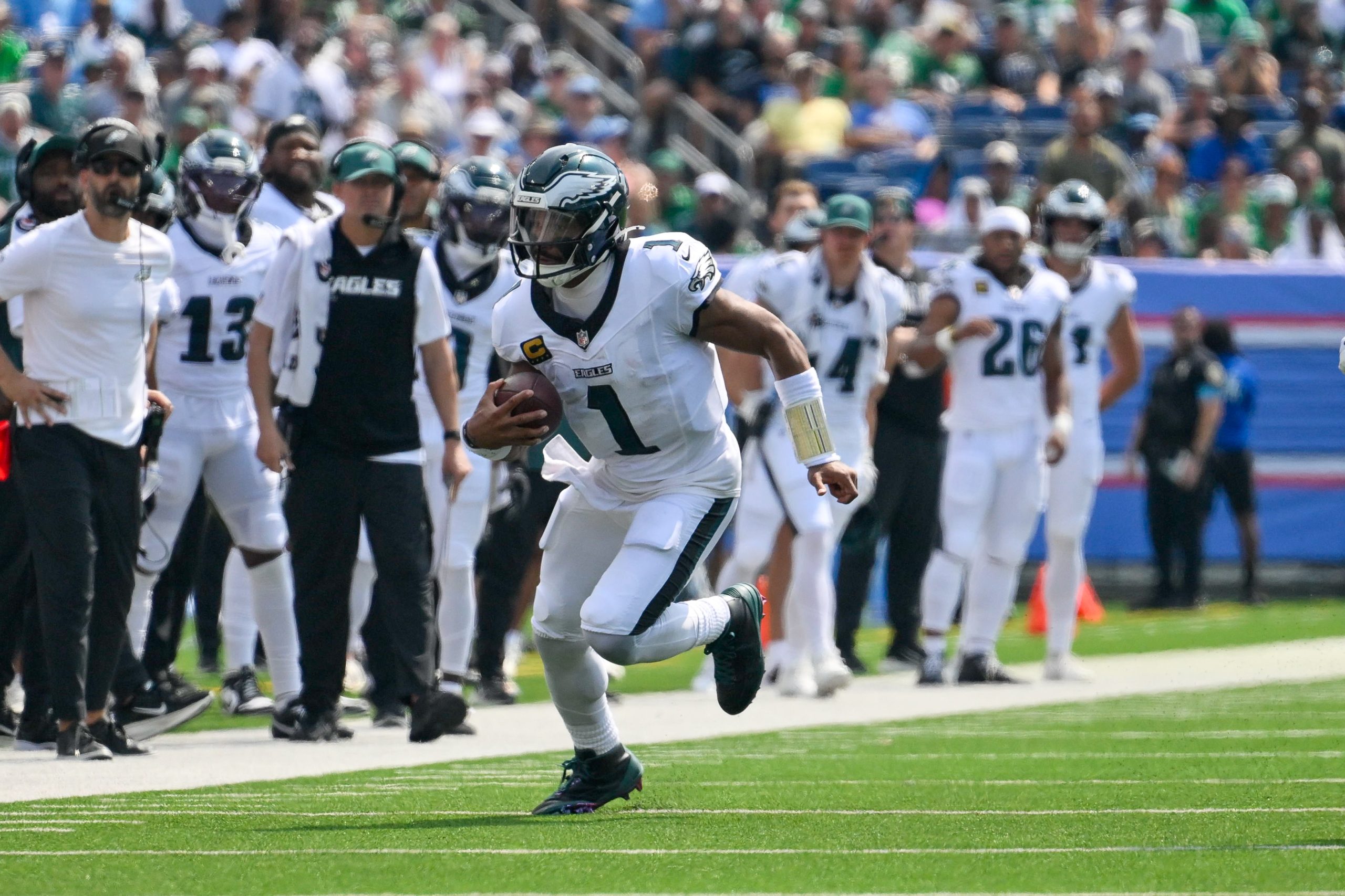 Eagles vs Bears Public Betting Splits & Sharp Money Analysis for MNF