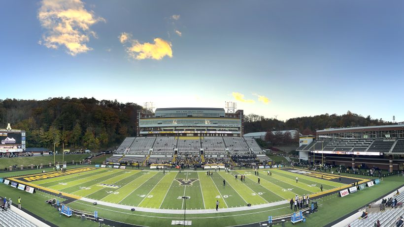 Harvard vs Dartmouth college football