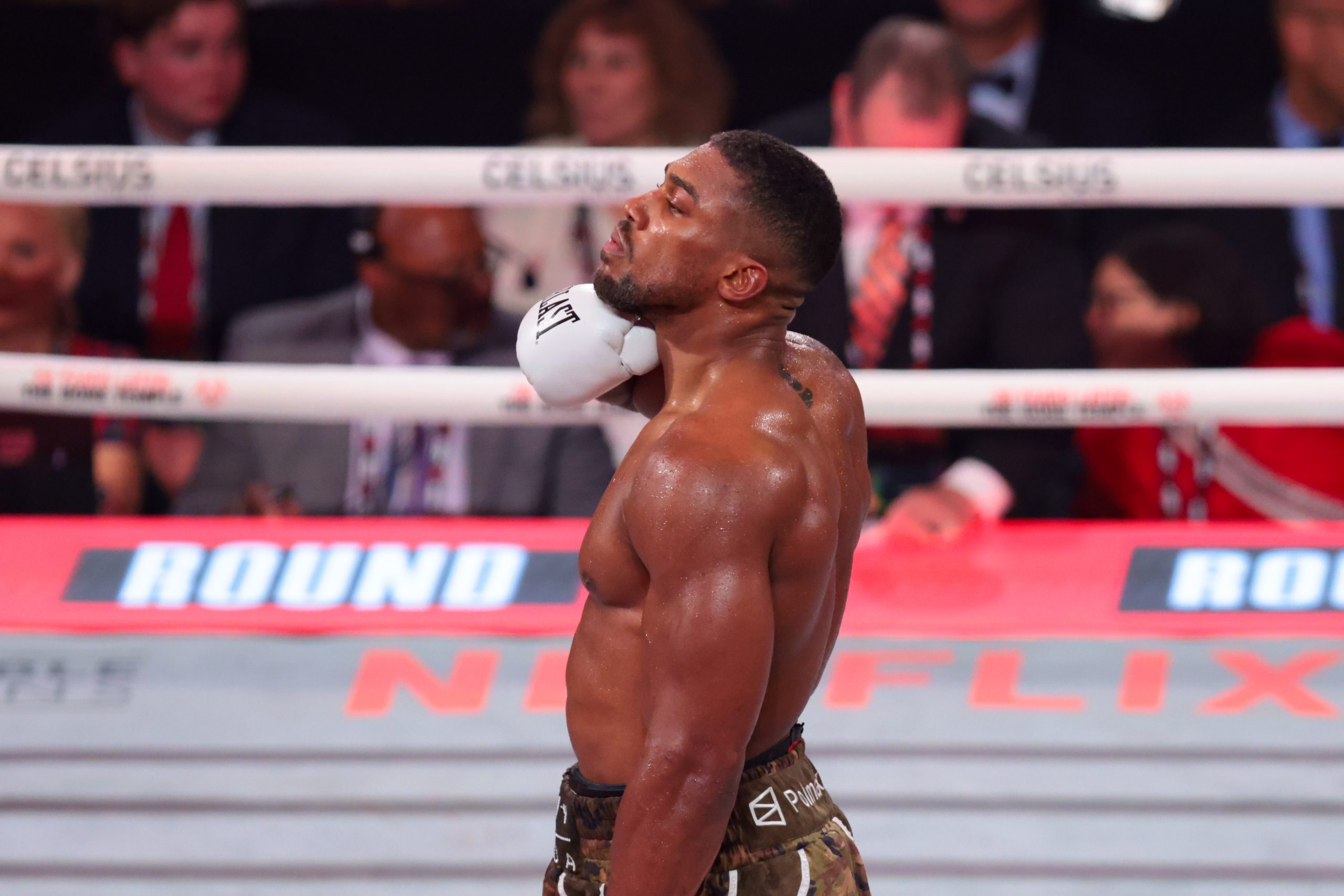 Jakes Rocks Pa Tyson Fury vs Anthony Joshua Odds & Early Prediction for December Fight