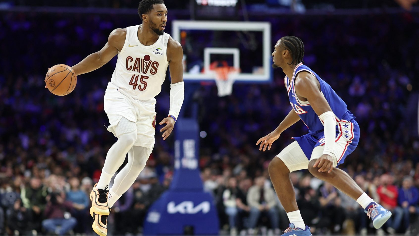 Donovan Mitchell and Tyrese Maxey in Cleveland Cavaliers vs Philadelphia 76ers