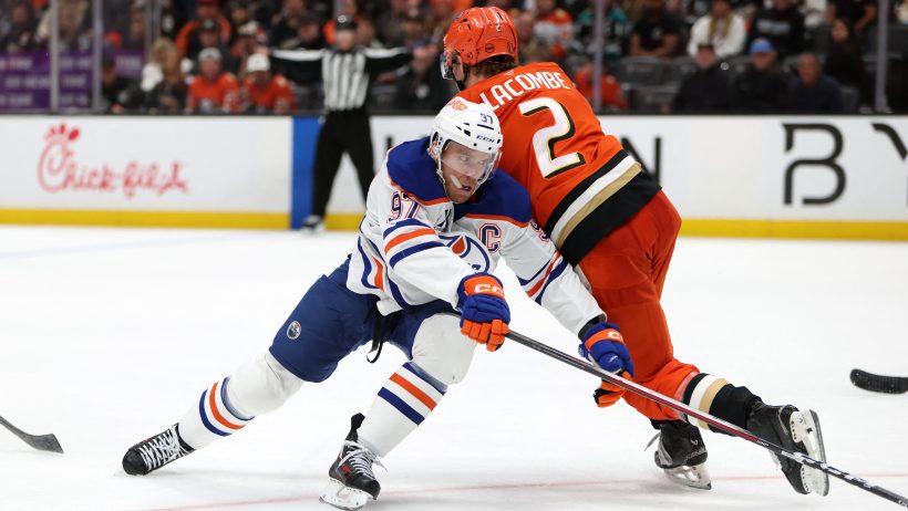 Connor McDavid playing for the Oilers against the Ducks.
