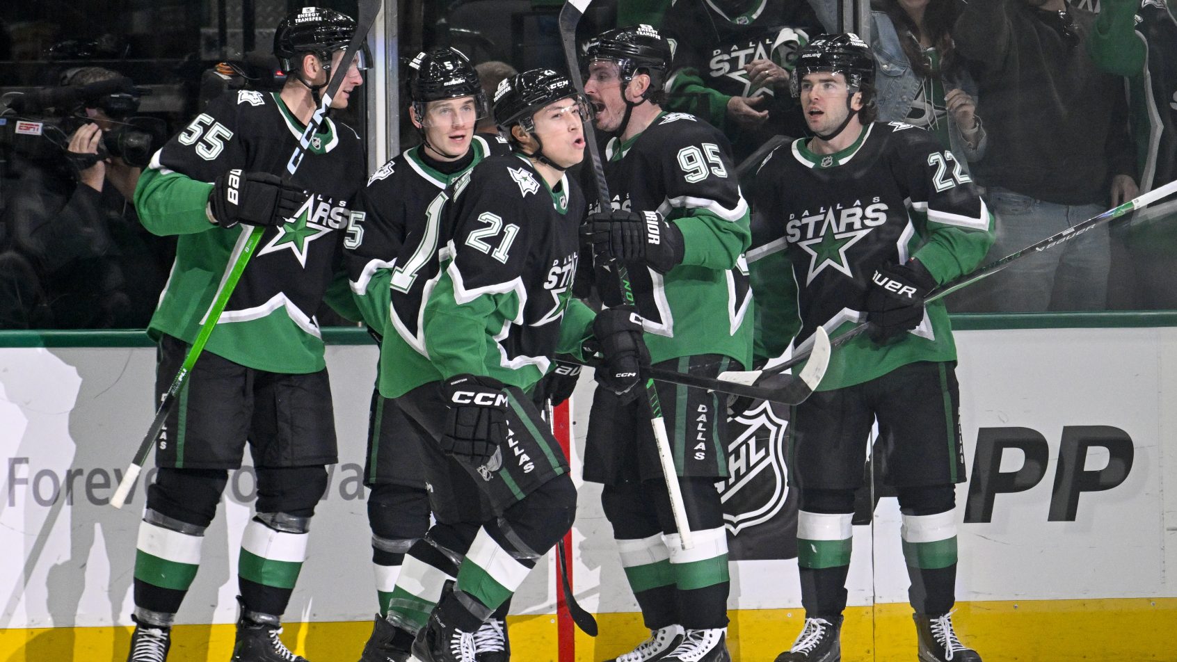 Jason Robertson celebrating a goal with the Dallas Stars.